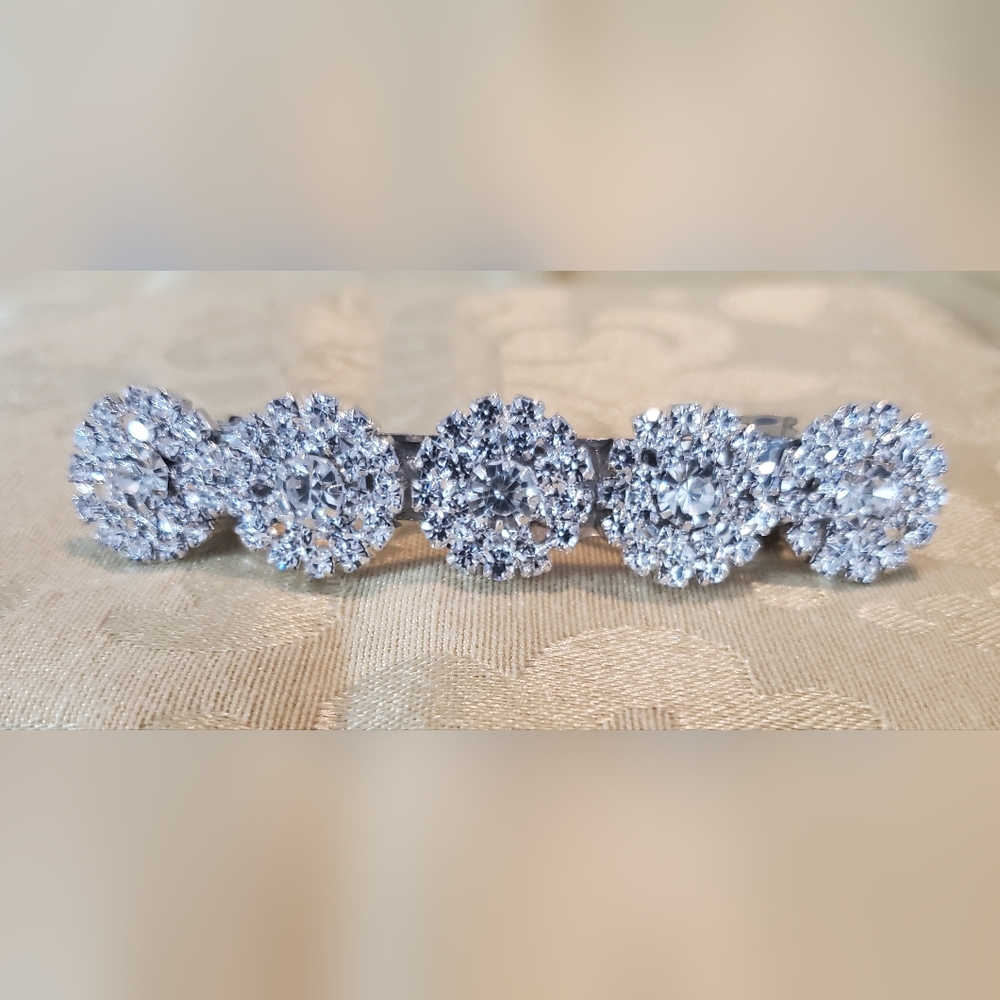 Silver & Rhinestone Barrett